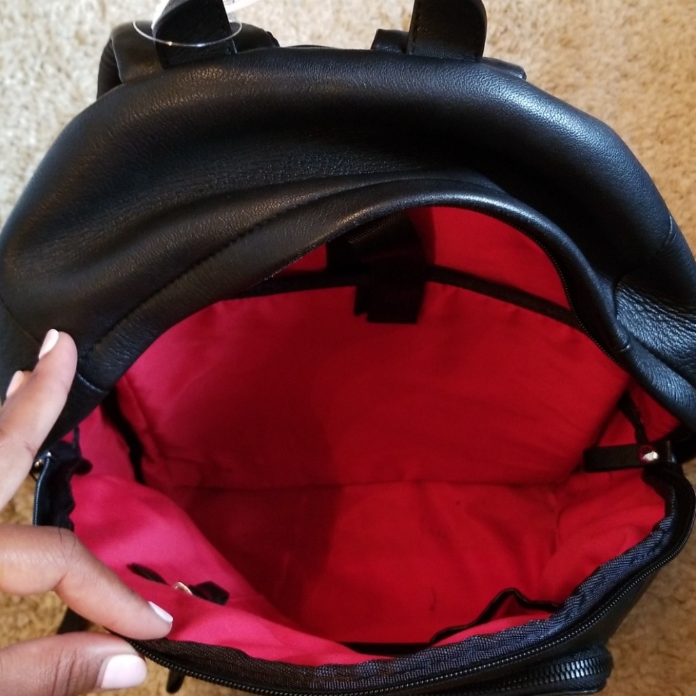 π₯π₯π₯HOT PICKπ₯π₯π₯π₯Diesel leather backpack - Picture 4 of 8